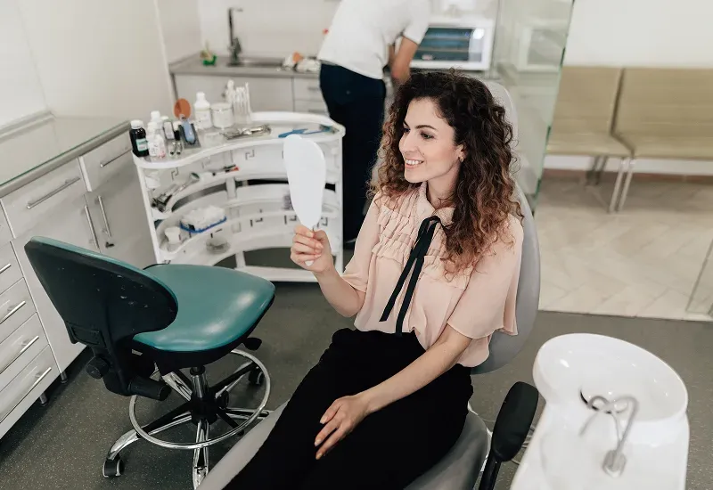 Professional Teeth Whitening: What to Expect Before and After